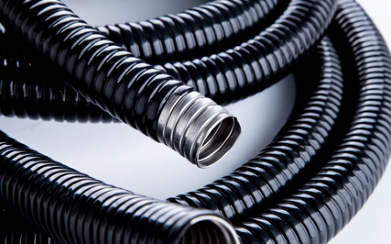 304不銹鋼雙扣包塑管有哪些優(yōu)勢(shì)？